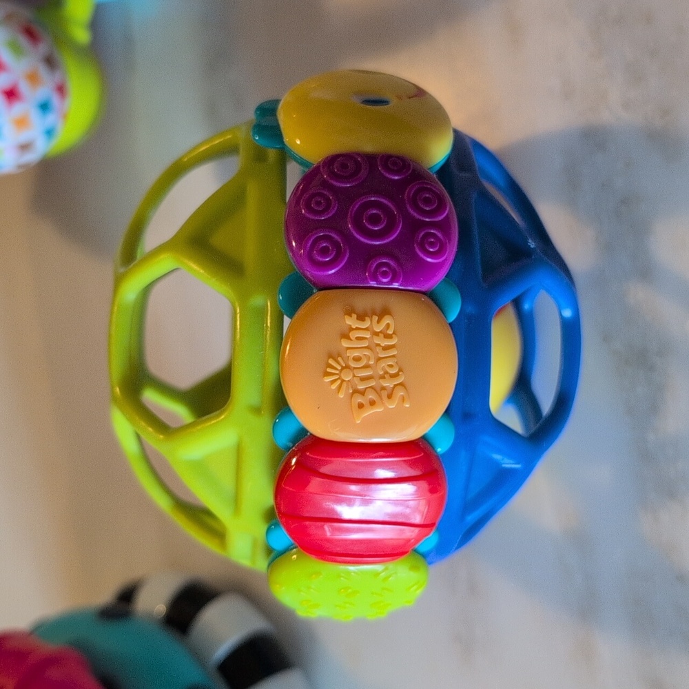 Colorful Cow and Stacking Rings Toy Set - Picture 5 of 5